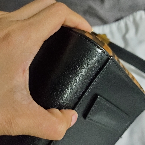 SOLD/Givenchy SMALL Antigona - Picture 8 of 17